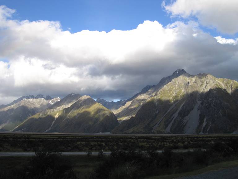 1557 - Abendstimmung an der Unwin Hut (beim Mt.Cook Village).JPG